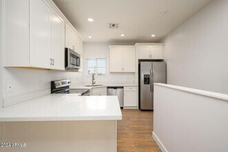 1341 E Polk St in Phoenix, AZ - Building Photo - Building Photo