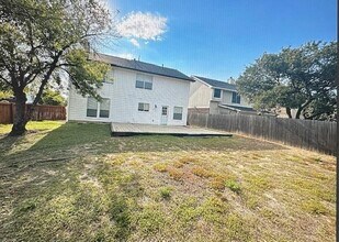 2515 Eastwood Ln in Round Rock, TX - Building Photo - Building Photo