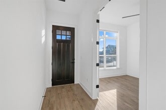 5902 Rangeland Rd in Austin, TX - Building Photo - Building Photo