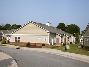 Rankin King Farm in Greensboro, NC - Building Photo - Building Photo