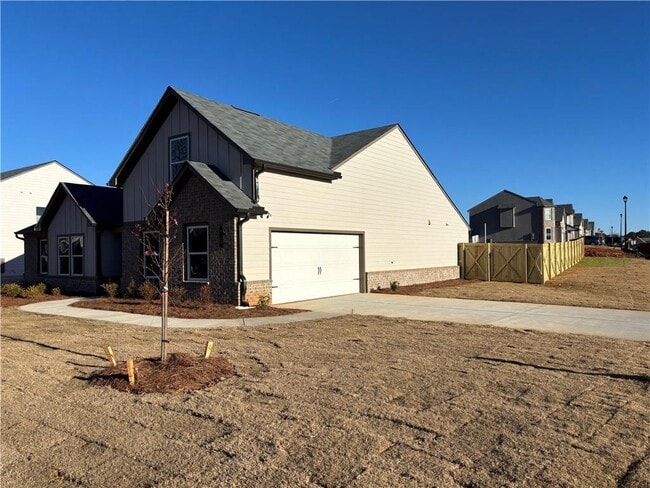 755 Rodeo Dr in Auburn, GA - Building Photo - Building Photo