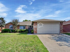 3445 Newgate St in Midlothian, TX - Building Photo