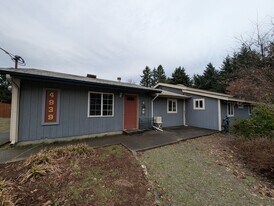 4939 SE Horstman Rd in Port Orchard, WA - Building Photo