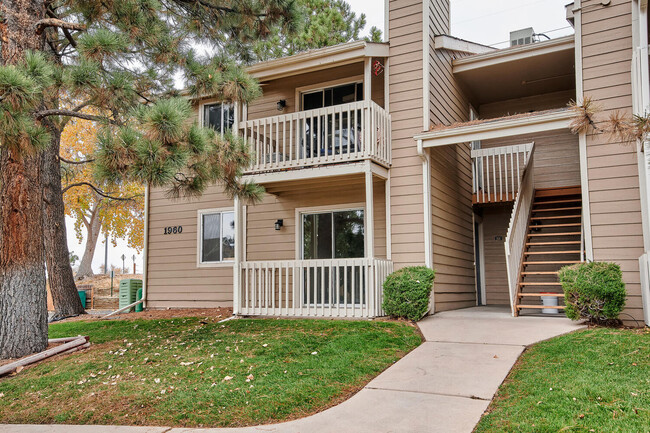 1960 S Xanadu Way, Unit 101 in Aurora, CO - Building Photo - Building Photo