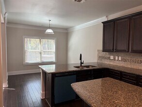 410 Live Oak Pass in Loganville, GA - Building Photo - Building Photo