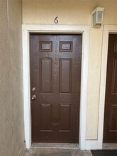 304 Dell Ct in Houston, TX - Building Photo - Building Photo