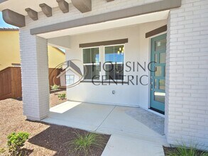 8036 Benevento Dr in El Dorado Hills, CA - Building Photo - Building Photo