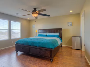 2924 McKinnon Way SW in Albuquerque, NM - Building Photo - Building Photo