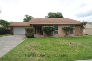 2810 Lawndale St in Killeen, TX - Building Photo