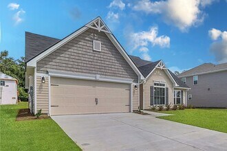 66 Swallow Tail Cir in Savannah, GA - Building Photo - Building Photo