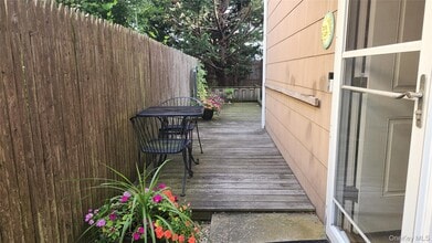632 E Olive St in Long Beach, NY - Building Photo - Building Photo