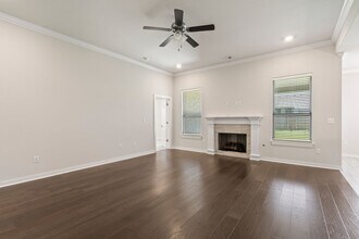 338 S Emerald Woods Run in Farmington, AR - Building Photo - Building Photo