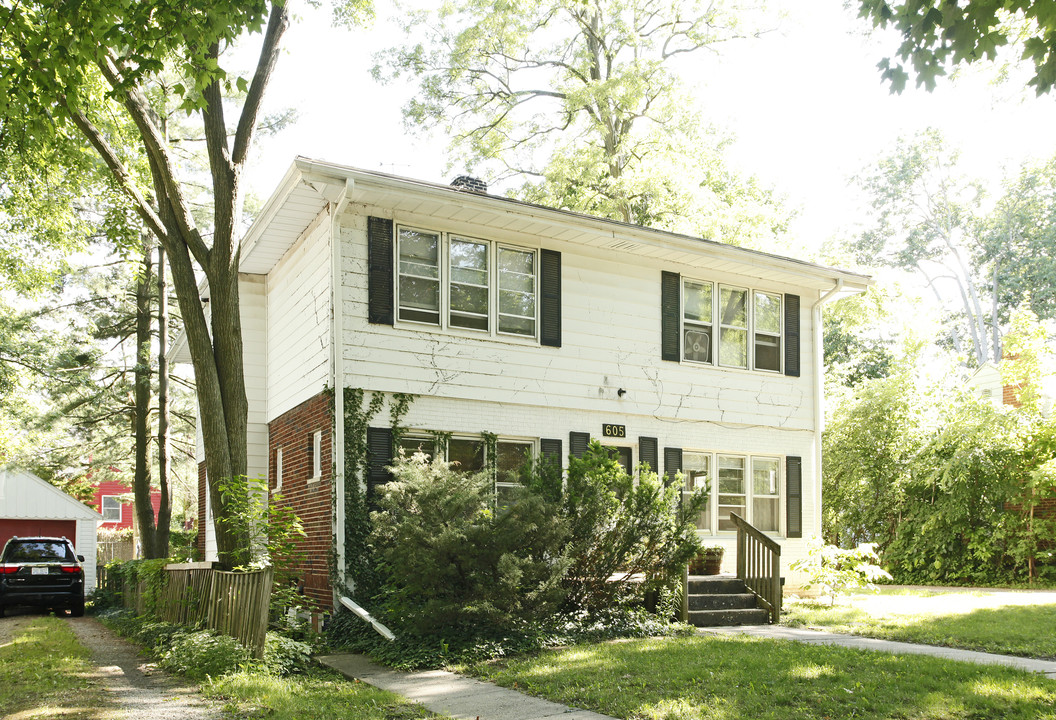 605 W Hoover Ave in Ann Arbor, MI - Building Photo