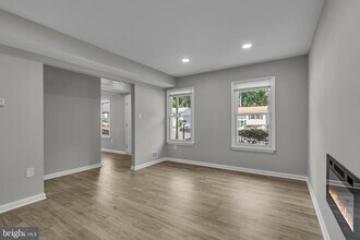 5319 Satterfield Dr in Woodbridge, VA - Building Photo - Building Photo