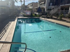 45313 Sunset Ln in Palm Desert, CA - Foto de edificio - Building Photo