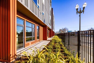 The Jefferson Apartments in Vancouver, WA - Building Photo - Building Photo