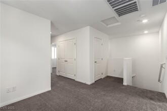 4213 Venus Falls Ave in North Las Vegas, NV - Building Photo - Building Photo