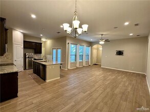 11 Escondido Pass in McAllen, TX - Building Photo - Building Photo