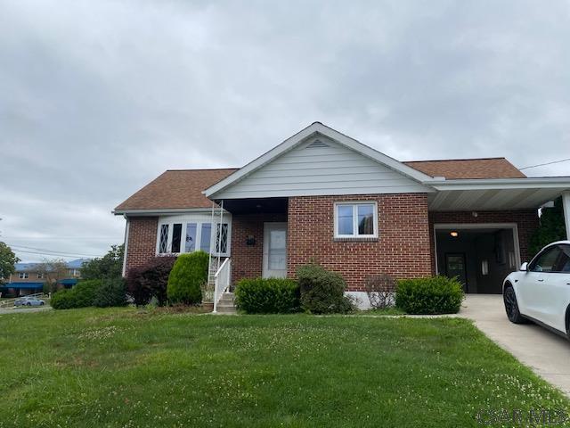 property at 1081 Norwood St