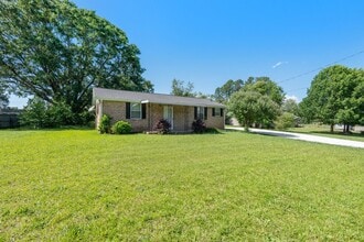 514 Longview Terrace in Greer, SC - Building Photo - Building Photo