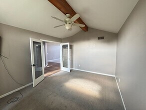 49472 Helmsley Dr in Macomb, MI - Foto de edificio - Building Photo