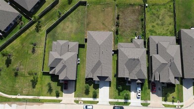 18318 Shallow Hill Ct in Houston, TX - Building Photo - Building Photo
