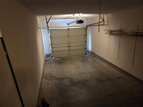 8111 Baywood Dr, Unit A in Austin, TX - Building Photo - Building Photo