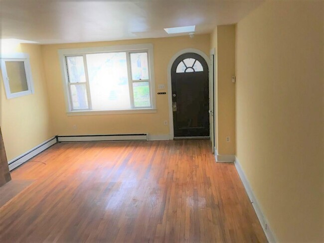513 S Trenton Ave in Pittsburgh, PA - Building Photo - Building Photo