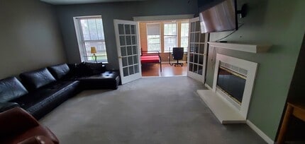 5803 Waterman Blvd, Unit 2E in St. Louis, MO - Building Photo - Building Photo