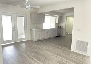 2049 Gloria Cir in Palm Bay, FL - Building Photo - Building Photo