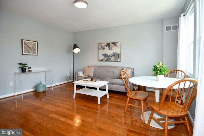 1643 Montello Ave NE in Washington, DC - Building Photo - Building Photo