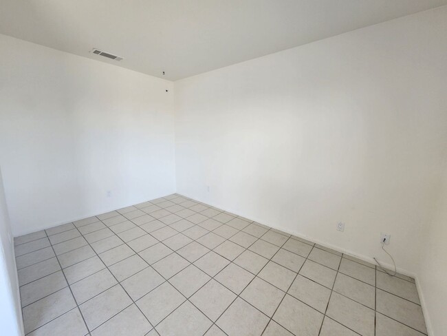 6306 Athol Ave in Twentynine Palms, CA - Building Photo - Building Photo