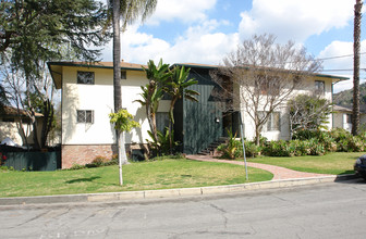 1355 Hilda Ave in Glendale, CA - Building Photo - Building Photo