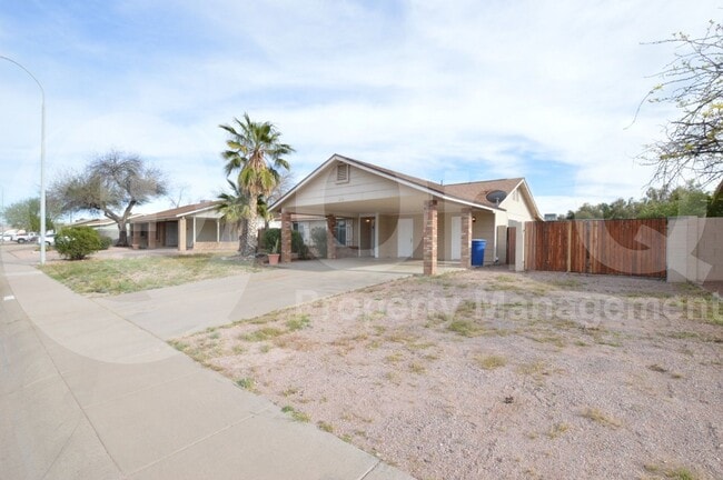 2113 W Tyson St in Chandler, AZ - Building Photo - Building Photo