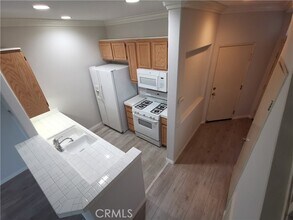 23624 Big Horn Walk in Santa Clarita, CA - Building Photo - Building Photo