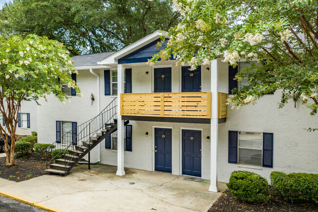 Southern Oaks in Stone Mountain, GA - Foto de edificio - Building Photo