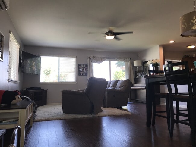 property at 245 Lau Oliwa Loop