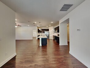 10717 Coleman Rd in Jacksonville, FL - Foto de edificio - Building Photo