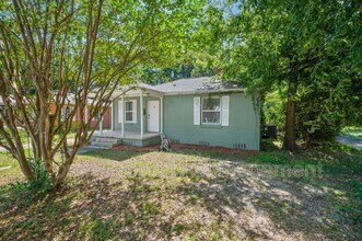 631 W Jordan St in Pensacola, FL - Building Photo - Building Photo