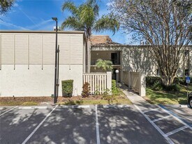 3286 S Semoran Blvd in Orlando, FL - Building Photo