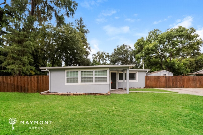 property at 1402 Jean St