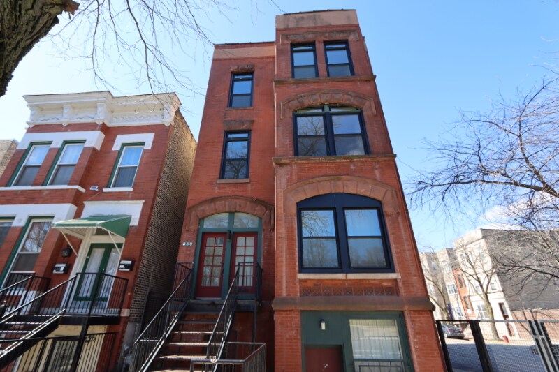 800 S Loomis St, Unit 2 in Chicago, IL - Foto de edificio