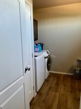 36 Calle Enrique in Santa Fe, NM - Foto de edificio - Building Photo