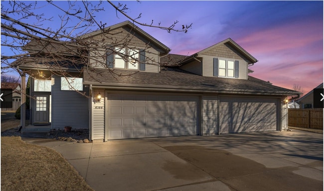 property at 4344-4346 S 92nd St