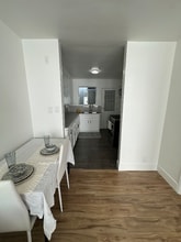 13429 Beach Ave, Unit 13429 in Marina Del Rey, CA - Foto de edificio - Building Photo