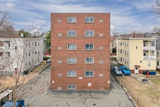 70 Park St in Somerville, MA - Building Photo - Building Photo