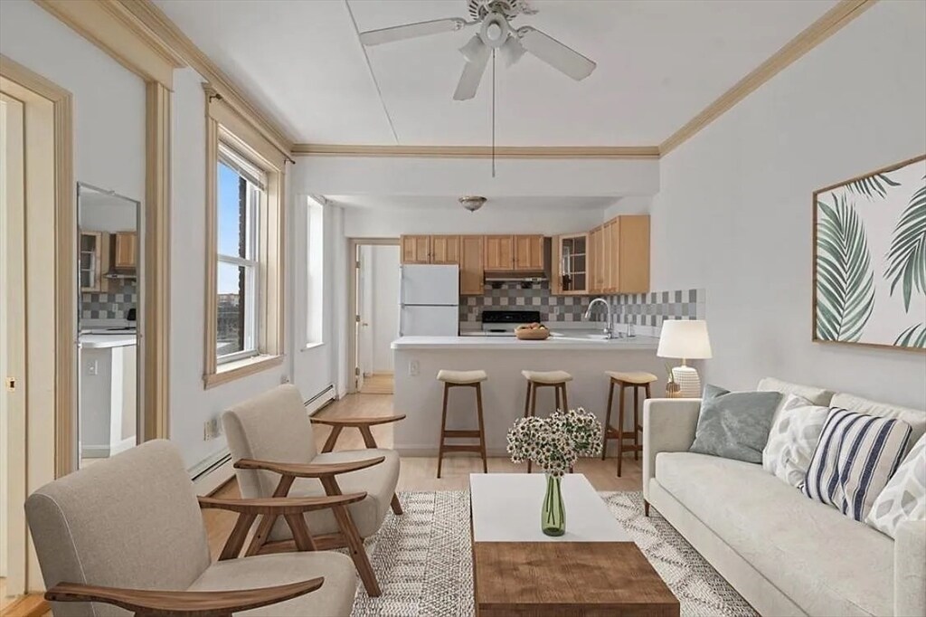 43 Park Vale Ave in Boston, MA - Building Photo