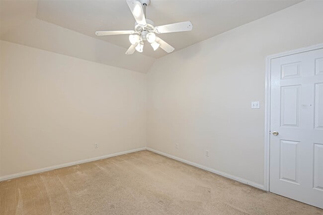 16635 Bishop Knoll Ln