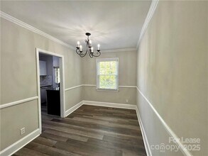 204 N Laurel Ave in Charlotte, NC - Building Photo - Building Photo