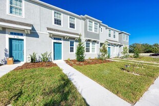 6354 Fairmont Ln in Palmetto, FL - Building Photo